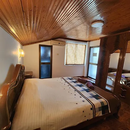 Hostel Topo Tirana